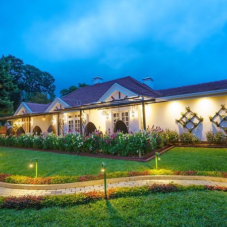 La Grande Villa Нувара-Елія Екстер'єр фото