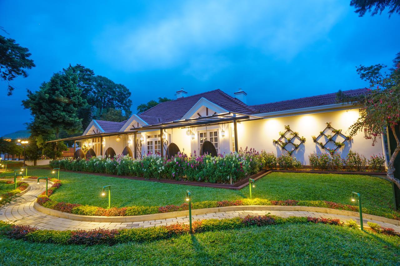 La Grande Villa Нувара-Елія Екстер'єр фото